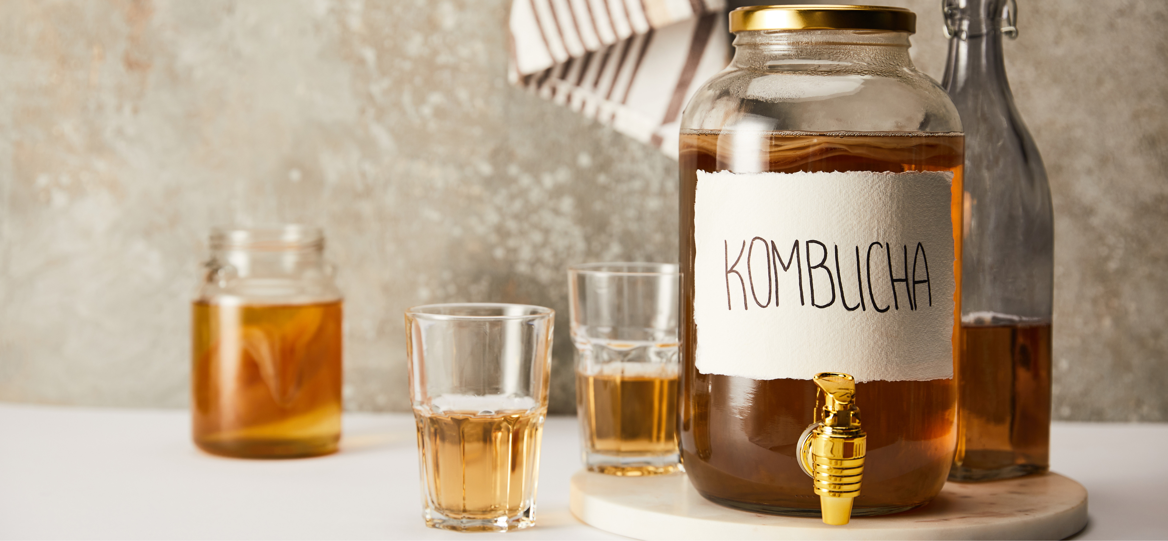 Probiotic Soda vs Kombucha: Which Gut-Friendly Drink Is Better?